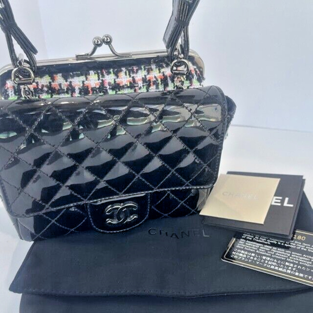 Chanel TWIN Exclusive Edition Patent Black &Tweed Mini Kiss Lock Flap Double Bag - Picture 5 of 14